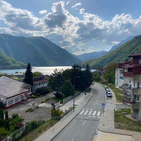 Apartman Andjela Plužine Exteriör bild