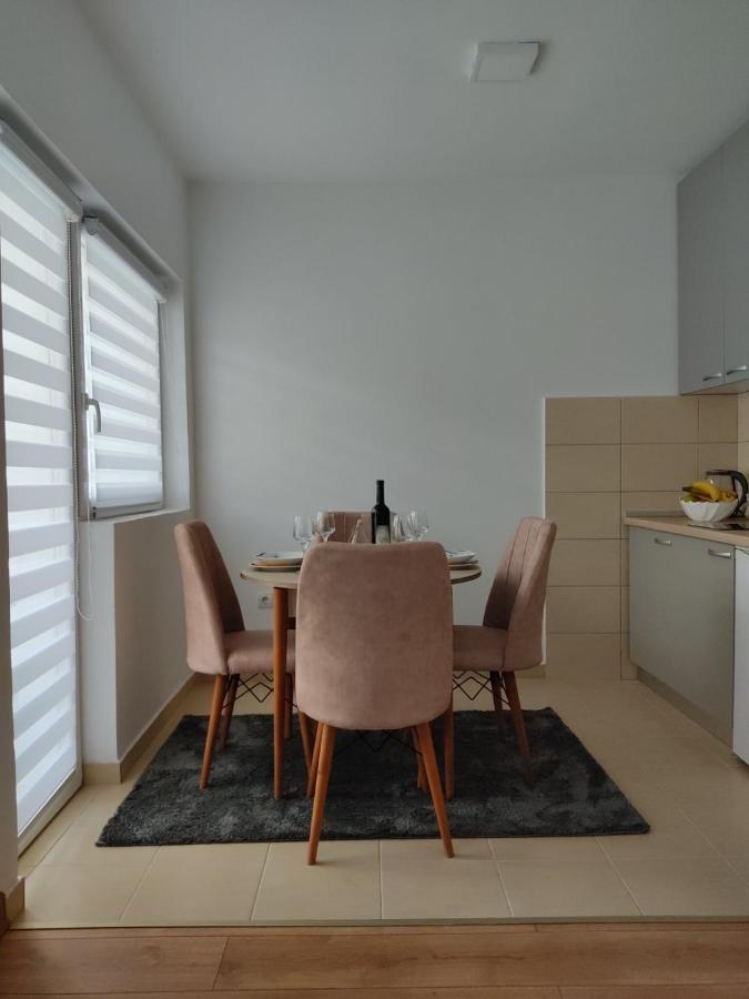 Apartman Andjela Plužine Exteriör bild