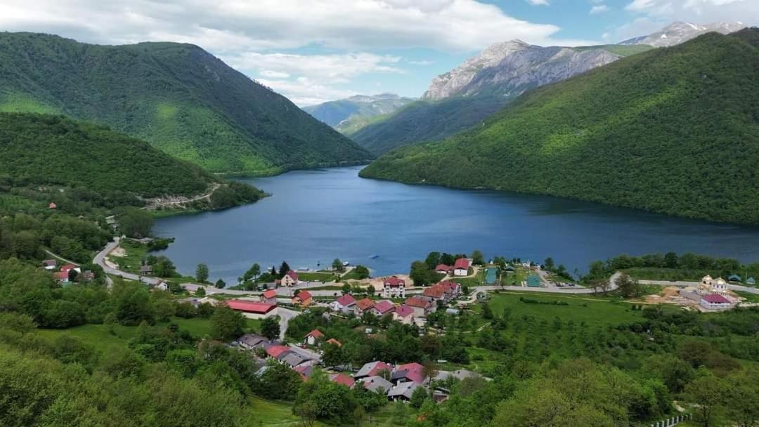 Apartman Andjela Plužine Exteriör bild